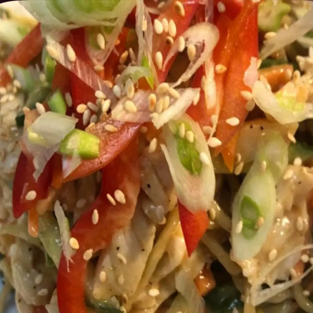 Chicken Noodles Salad